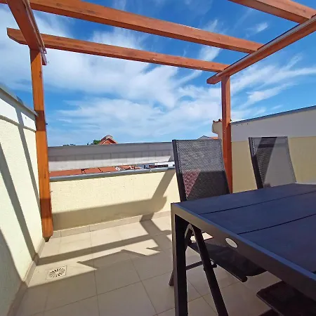 Apartman Karlo * Medulin